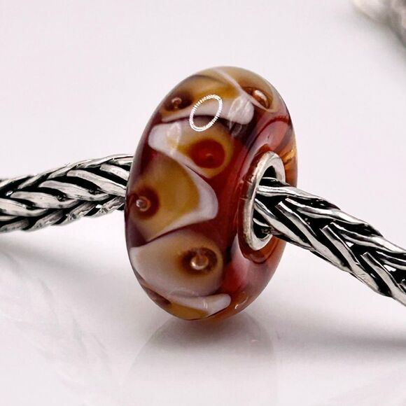 TROLLBEADS Amber Glass & Cream Bubbles Unique LAA 925S New Condition - Picture 3 of 8